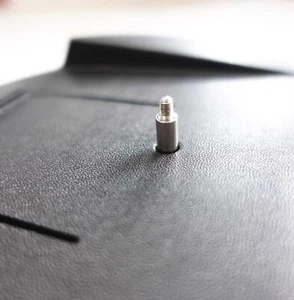 Nuevo Tornillo Genuino para SONY PlayStation 5 PS5 Base de Soporte Base Vertical - Imagen 1 de 6