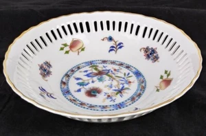 Cuenco floral reticulado redondo vintage de porcelana pintado a mano firmado 7" - Imagen 1 de 11