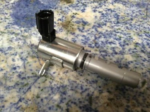 VVT VARIABLE VALVE TIMING SOLENOID FOR LEXUS ES300 MCV30R MCV30 10/01-6/08 3.0L - Picture 1 of 6