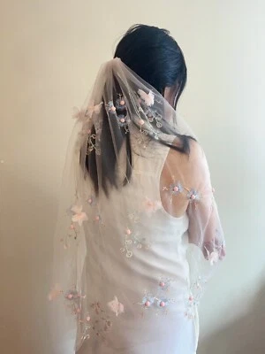 Velo Flower Pop, Velo Flor Rosa Único, Velo Flor Bordado, Floral Foto 1 de 4