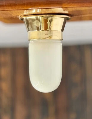 Винтажный стиль потолочное крепление латунная перегородка корабль лампа - белое стекло | морской - Изображение 1 из 4