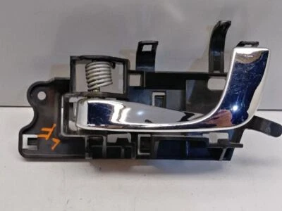 03-07 Cadillac CTS Manija de puerta delantera interior completa conductor izquierdo OEM Foto 1 de 4