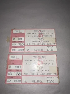Boletos AC/DC COW PALACE del 14 de febrero de 1982. Con volante de medianoche. - Imagen 1 de 8