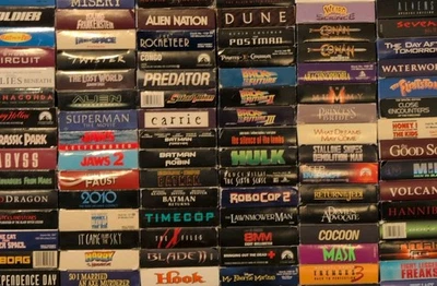 Pick 3 For $13 VHS Movies Horror & Sci-Fi — 第 1/4 张图片