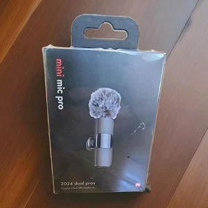 Mini Mic Pro 2024 Dual Pros Crystal Clear Microphone; Includes 2 Mics - Picture 1 of 7