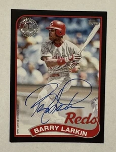 2024 Topps Series 1 - 1989 Topps Autographs Barry Larkin #89BA-BLA Black /199 - Picture 1 of 2