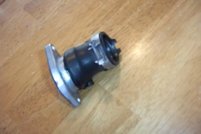 Honda MT250 MT 250 K1 1975 Elsinore OEM carburador colector de admisión 16221-358-00 Foto 1 de 4