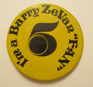Kanal 5 Ich bin ein Barry Zevan Fan Fernseher Vintage Pinback Button - Bild 1 von 3