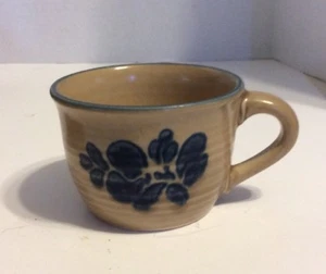 Pfaltzgraff Folk Art Tan Blue Floral Coffee Cup/ Mug 3 1/2" Diameter 2 3/4" High - Picture 1 of 6
