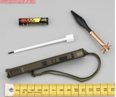 M72 para DAMTOYS DAM 78099 B20 British Army SAS Gunner escala 1/6 Foto 1 de 4