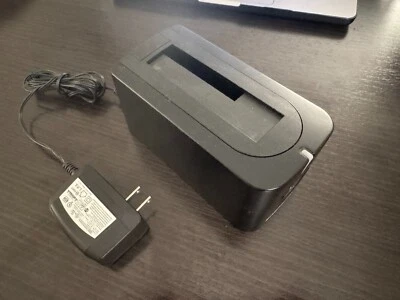 Sabrent USB 3.0 to SATA External 2.5/3.5" Hard Drive Docking Station DS-UBLK - Image 1 of 4