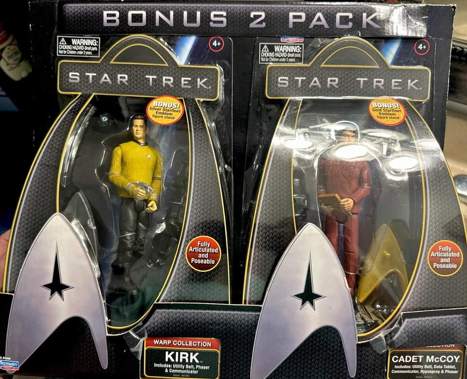 Star Trek Bonus 2 Pack Kirk and Cadet McCoy NUEVO  Foto 1 de 4
