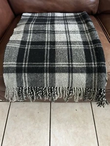 Alexanders Pure Wool Throw Blanket with Fringes 32" x 53"Vintage Scotland - Picture 1 of 3