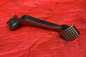 2002 HONDA SHADOW DELUXE VT600CD REAR BRAKE PEDAL 46500-MZ8-L50 - Picture 1 of 7