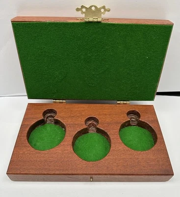 Vintage Pocket watch display case - Holder for 3 pocket watches - 21cm x 12cm - Image 1 of 4