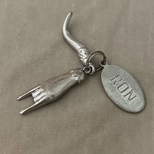 ❤️ CIONDOLO/FASCINI PORTAFORTUNA VINTAGE STERLING MANO CORNUTO & CORNO ITALIANO SENZA CATENE - Foto 1 di 2