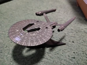 Hot Wheels U.S.S. Vengeance Die-Cast Starship – Star Trek Into Darkness - Picture 1 of 6