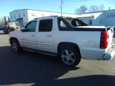 Used Front Suspension Stabilizer Bar fits: 2008 Chevrolet Avalanche 1500 Front F - Imagem 1 de 4