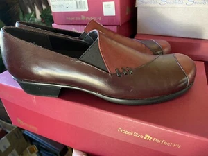 Munro American Wine, Dark Cherry Leather, Women’s M530238 9.5 - Picture 1 of 5