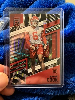 2022 Panini Donruss Elite Bryan Cook Razzle Dazzle #197 SSP Chiefs - Image 1 of 2
