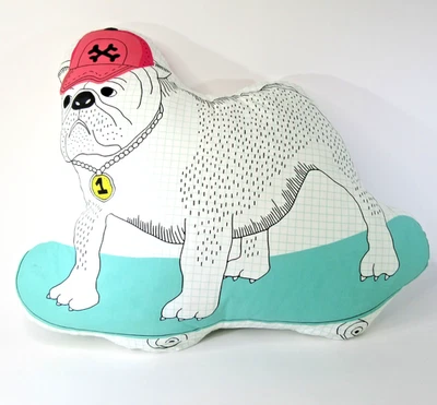 De colección IKEA Thorine Bulldog en Monopatín Acento ALMOHADA Perro Suave Decorativo LIMPIO Foto 1 de 4