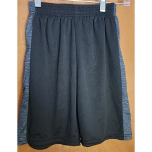 Boy's Ultra Performance Black with Gray Striped Shorts Size 14-16 - Picture 1 of 6