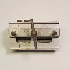 DOWL-IT Self Centering Dowel Drill Guide Doweling Woodworking Jig - Picture 1 of 6