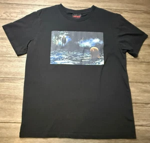Friday the 13th Shoe Palace T-Shirt Halloween Jason Scary Horror Movie Medium - Picture 1 of 7