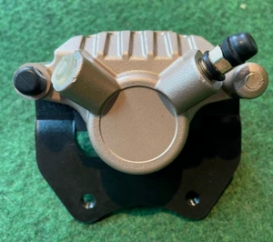 QUADZILLA PGO BUGRACER BR500 BUGGY LEFT HAND REAR BRAKE CALIPER WITH PADS - Picture 1 of 9