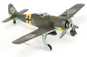 Corgi 1/72 Fw 190A Black 1 Luftwaffe 2./JG 54 Grunherz - Picture 1 of 2