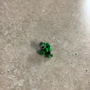 Charm Pandora Hulk - Foto 1 di 4