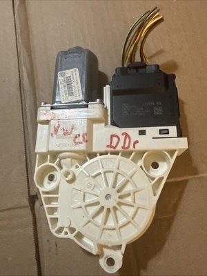 VW Volkswagen CC 2009-2014 motor ventana eléctrica lado del conductor trasero izquierdo Foto 1 de 3