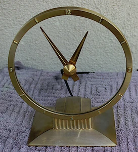 Mid Century Modern Jefferson "Golden Hour" Clock Recent Service w/ New Motor - Picture 1 of 5