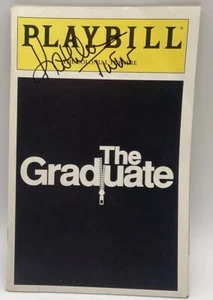 PLAYBILL Magazin The Graduate signiert Kathleen Turner The Colonial Theatre 2002 - Bild 1 von 9
