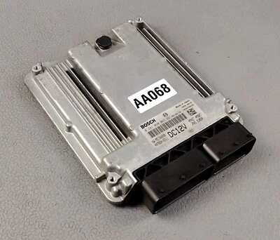 Mitsubishi Fuso Canter 3.0 Engine ECU 4M50T 4M42T 0281020063 ME194098 4079202311 - Image 1 of 4