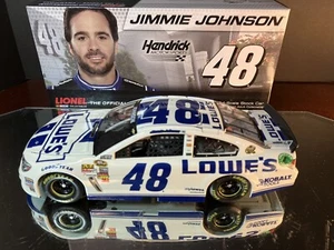 Jimmie Johnson #48 Lowe's White 2013 Chevrolet SS 1:24 Lionel 828 Champ Year - Picture 1 of 17