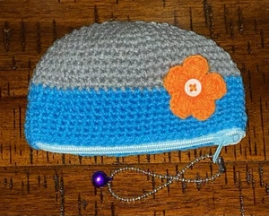 Crochet Coin Pouch Bag NEW Zip Close Hat Shaped With Orange Flower Blue & Gray - Picture 1 of 2