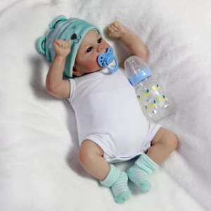 Lifelike Reborn Baby Dolls Realistic Newborn Boy Doll Vinyl Silicone Kids Gift - Picture 1 of 9