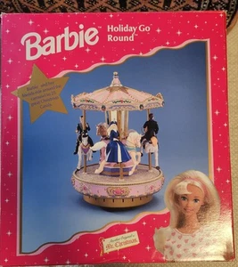 Barbie vintage 1998 Mr Noël vacances Go Round H22 29113 carrousel lumineux - Photo 1/24