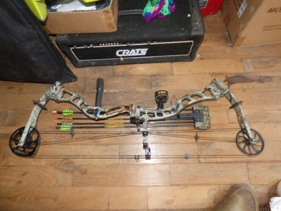 Diamond by BOWTECH MARQUIS 29" 60LB LOADED COMPOUND HUNTING BOX CAMO - Image 1 of 4