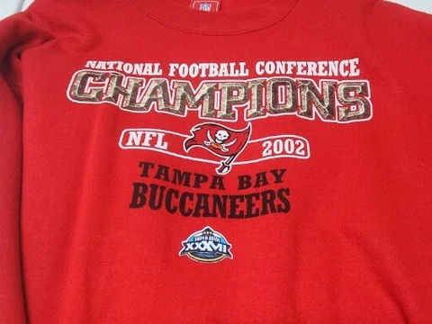 Tampa Bay Buccaneers Mens  XL 2002 NFC Champions Sweatshirt Super Bowl XXXVII Cover