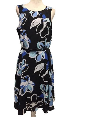 Vestido e cinto Elle Fit & Flare floral gola barco zíper traseiro tamanho 14 etiqueta feminina $60 novo com etiquetas - Imagem 1 de 4