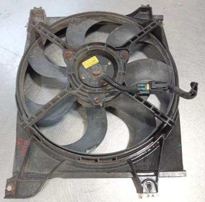 KIA RIO 5 RIO5 2008 OE CONDUCTOR IZQUIERDO LH L RADIADOR MANO VENTILADOR REFRIGERACIÓN 25380-1G101 4Q Foto 1 de 4