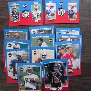 Lote de 44 tarjetas de fútbol vintage de cubierta superior 2001 - Juego parcial (13 = novatos - Imagen 1 de 4