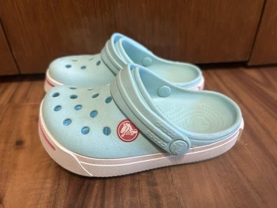 Zueco sin cordones Crocs Crocband para niños pequeños talla 8/9 C8/C9 azul hielo blanco Foto 1 de 4