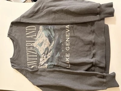 Hollister Mujer Talla Extra Pequeña Suiza Gráfico Cuello Redondo Foto 1 de 3