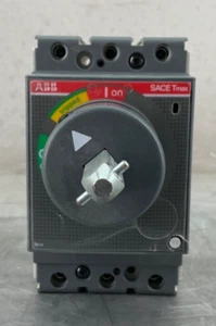 ABB XT1NU3040AAA000XXX CIRCUIT BREAKER 40 A 3P 600V KXTBRHEBFP ROTARY HNDL - Picture 1 of 10
