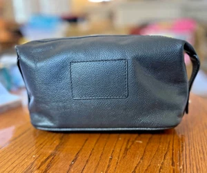 BOLSO DE ASEO NUEVO SIN ETIQUETAS POTTERY BARN PARA HOMBRE CUERO NEGRO GRANT MONOGRAMA ELIMINADO - Imagen 1 de 9