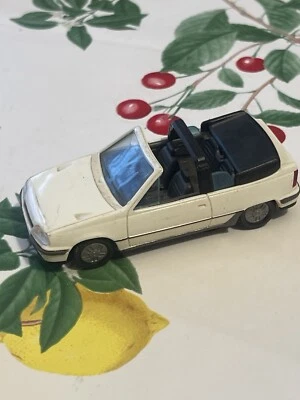 754P Gama 1196 Allemagne Opel Kadett GSI Cabriolet 3 Portes 1984 Blanc 1:43 - Photo 1/4