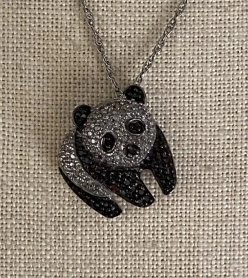 DESIGNER STERLING SILVER 2 CT BLACK AND WHITE DIAMONDS PANDA PENDANT CHAIN - Image 1 of 4